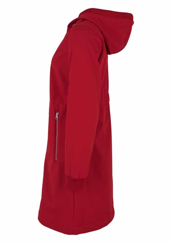 Flot rød shell-jakke med lynlås, snøre og feminin pasform fra Danefæ